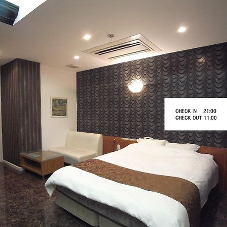 ホテル カルネヴァール 男塾ホテルグループ (Adults Only) Himeji Exterior foto