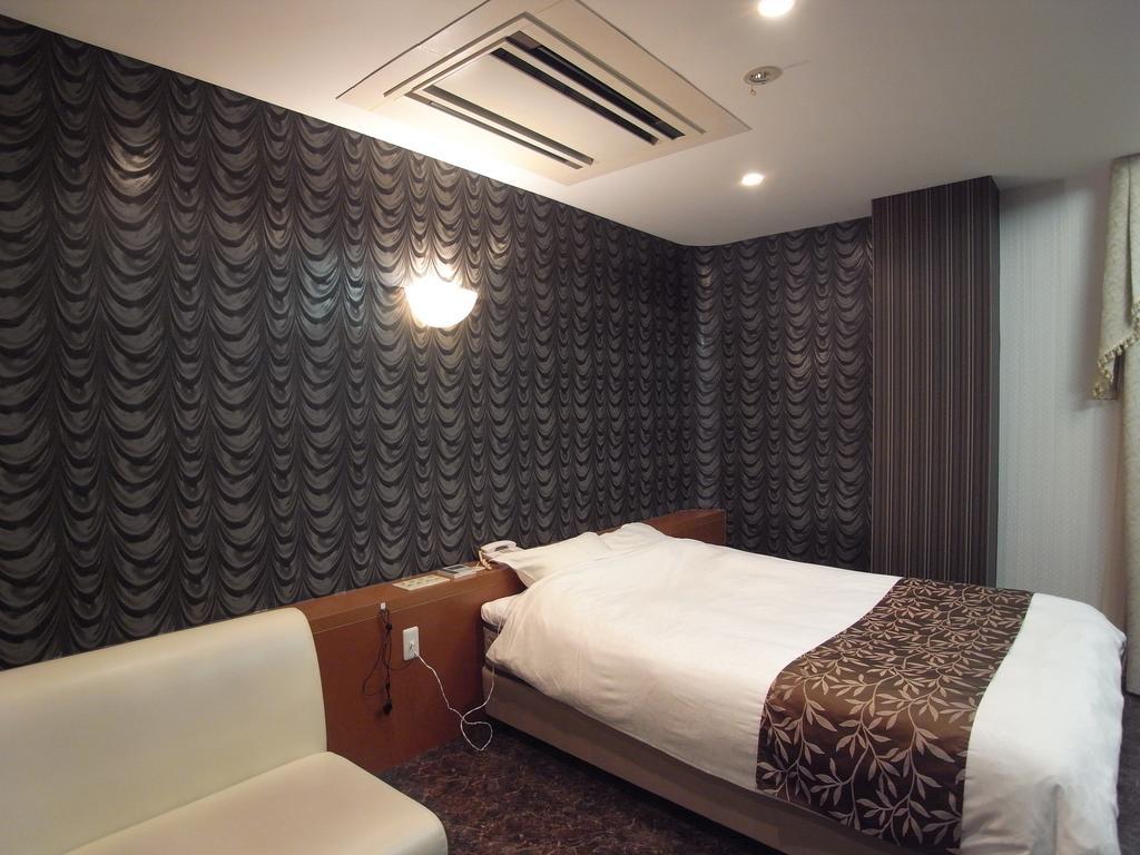 ホテル カルネヴァール 男塾ホテルグループ (Adults Only) Himeji Quarto foto